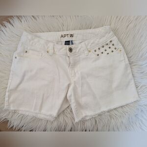 Apt. 9 White Cutoff Studded Denim Shorts Size 2